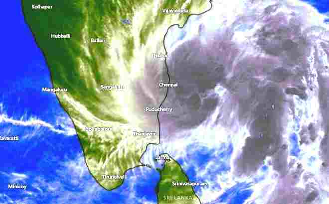 சென்னைக்கு அருகில் ஃபெஞ்சல் புயல் பாதுகாப்பாக இருக்கவும்.