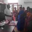 women-besieged-boothipuram-municipal-office-demand.jpg